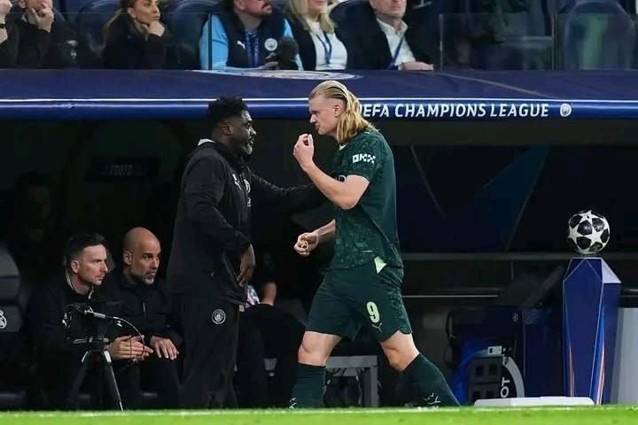 开云体育APP下载-16场4球！曼城超级中锋已沦为耗材 下赛季他和瓜帅必须走一个